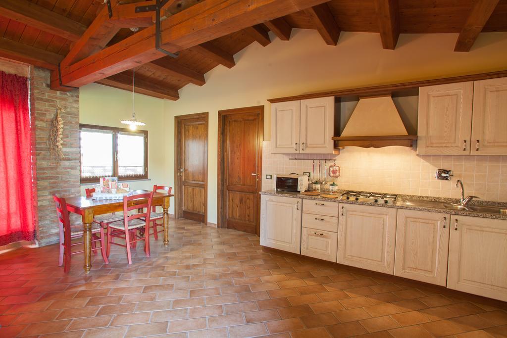 Bio Agriturismo Pratini Monte Lopio Værelse billede